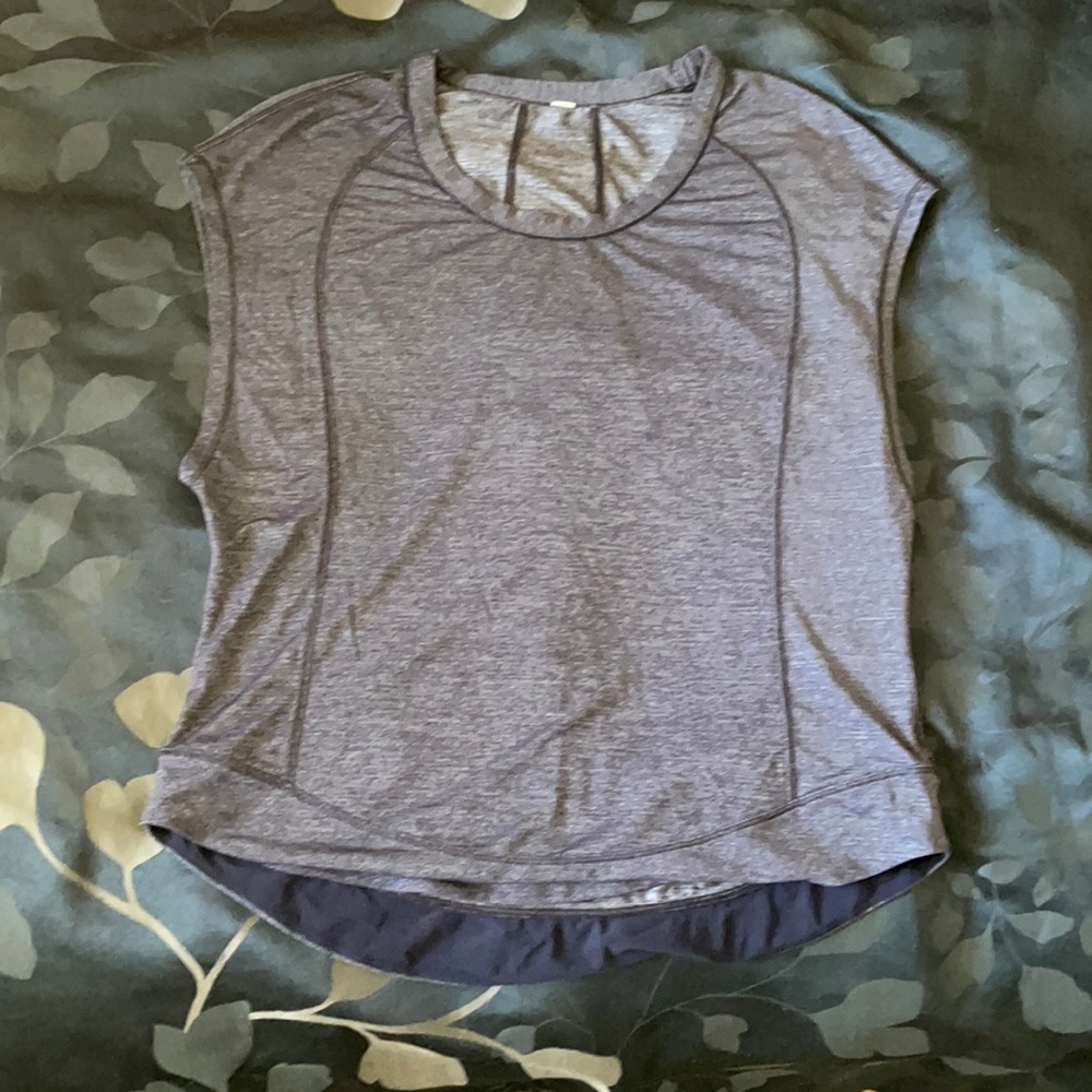 Lululemon navy top cap sleeve sz small
